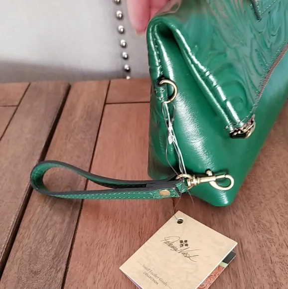 Patricia Nash Valerie Green Leather Clutch - Picture 9 of 15